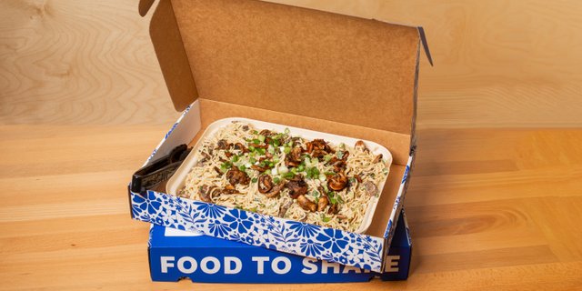 Coconut Sesame Noodles Tray