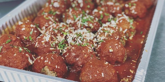 Meatballs W/ Sauce