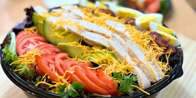 Cobb Salad Boxed Lunch