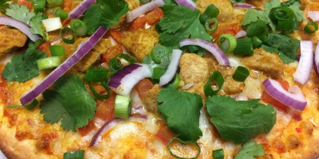 Curry Chicken Masala Pizza