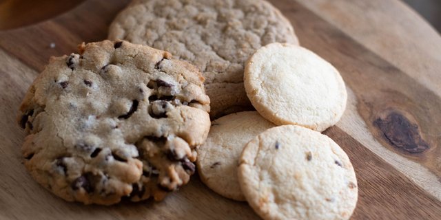 Assorted Cookies Box