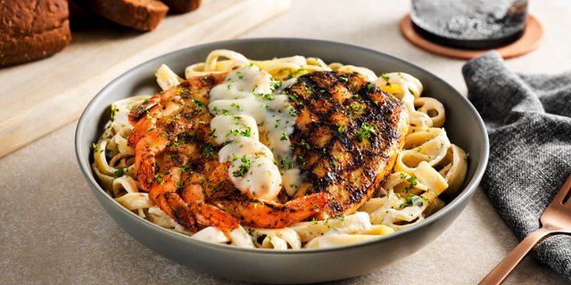 Queensland Chicken & Shrimp Pasta Boxed Meal