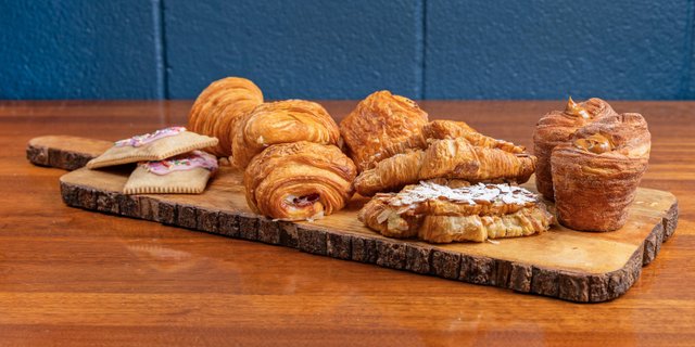 Assorted Pastry Box