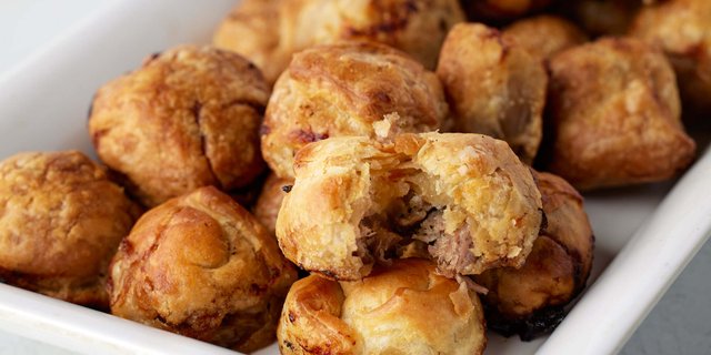Beef Wellington Bites