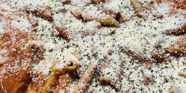 Pasta & Vodka Sauce Tray