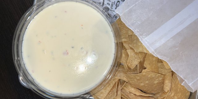 Party Queso & Chips