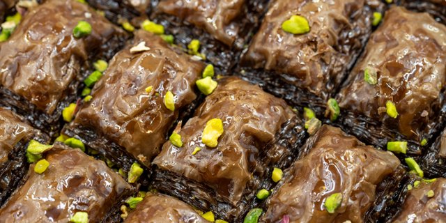 Chocolate w/ Pistachio Baklava Tray