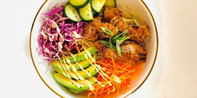 Bang Bang Chicken Bowl