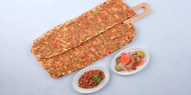 Meat Flatbread