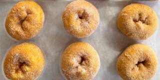 Groovy Donuts