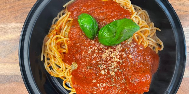 Pasta w/ Meatballs Tray