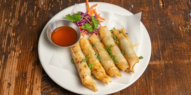 Crispy Fried Egg Rolls
