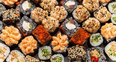 Quan Sushi & Grill