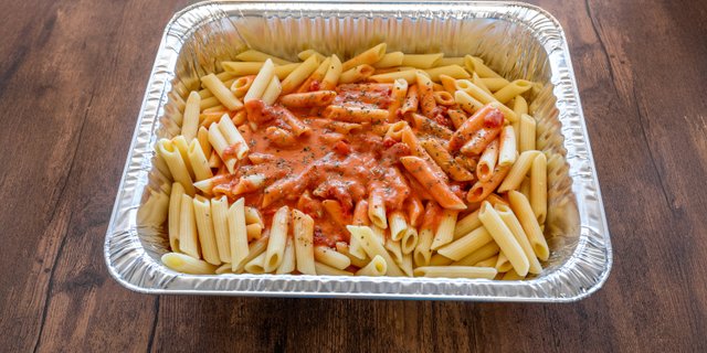 Penne alla Pink Tray