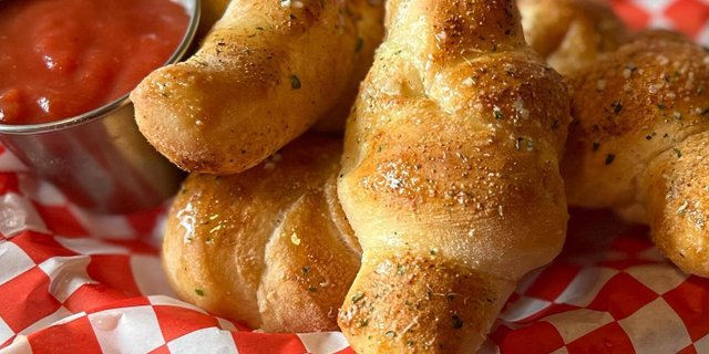 Garlic Knots