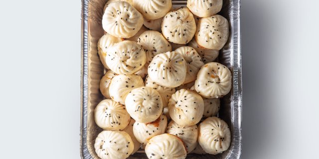 Pan-Fried Pork Buns