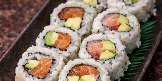 Salmon Roll