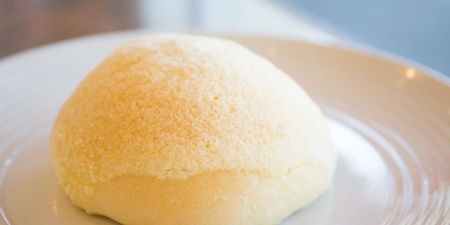 Baked Ice Cap Taro Bun