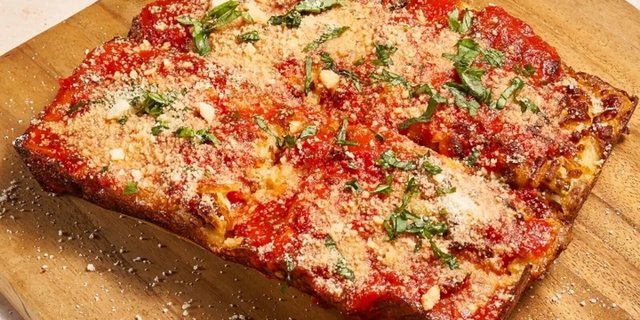The Sitdown Pizza