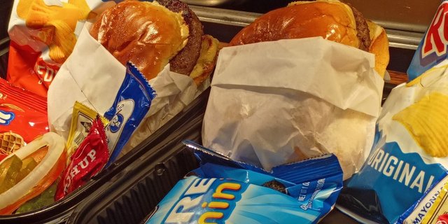 Burger Boxed Lunch