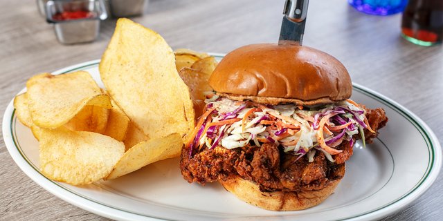 Hot Chicken Sandwich Boxed Lunch