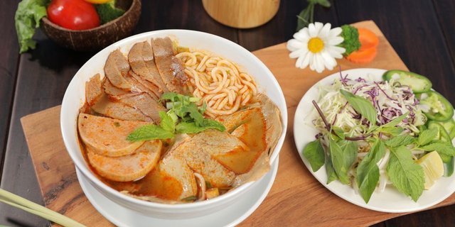 Spicy Beef Noodle Soup