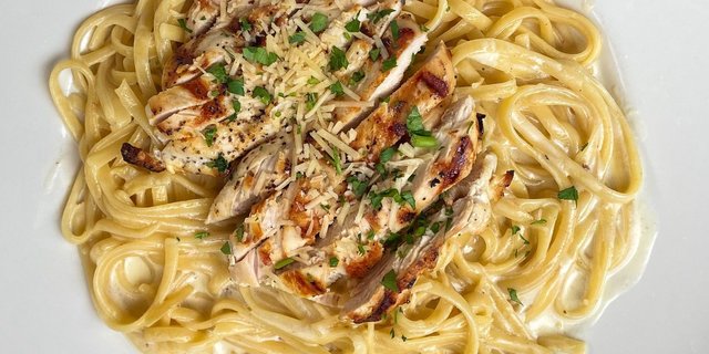 Pasta Alfredo