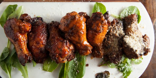 Party Wings Tray