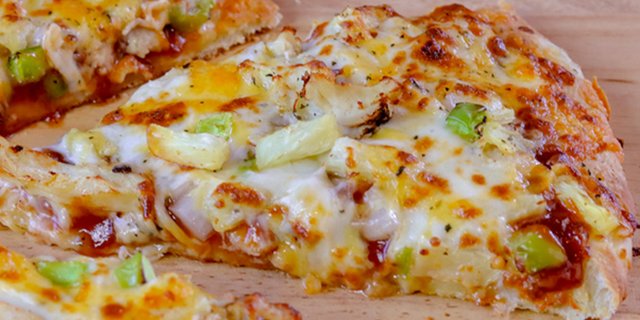 Luau Wow Pizza