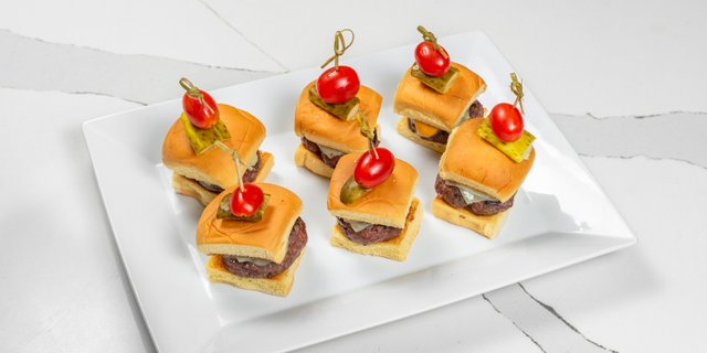 DB Burger Sliders Platter