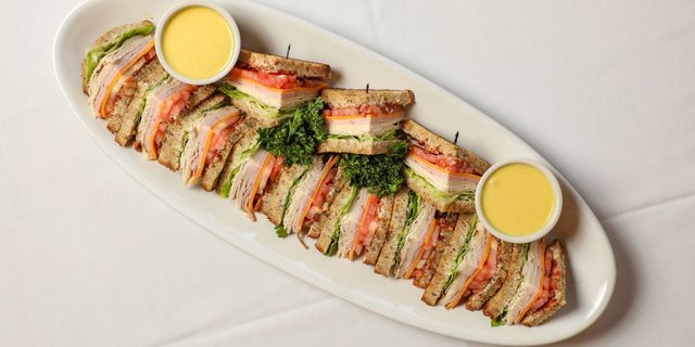 4241 Club Sandwiches