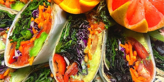 Wrap, Salad & Drink Combo
