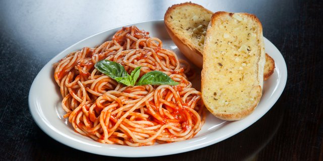 Spaghetti w/ Marinara Sauce