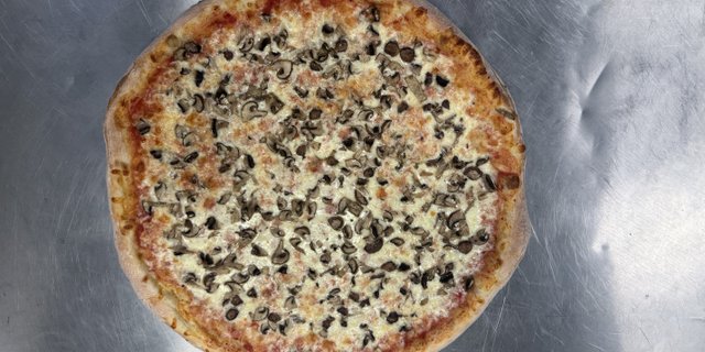 Mushroom Pizza