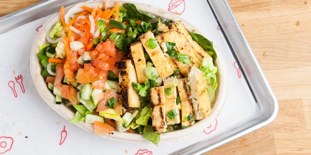 Grilled Tofu Salad Bowl (m)