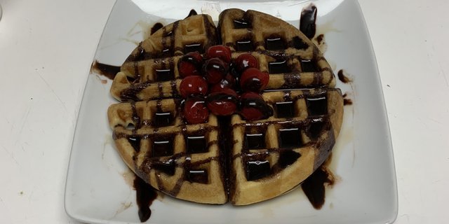 Waffle with Fruit