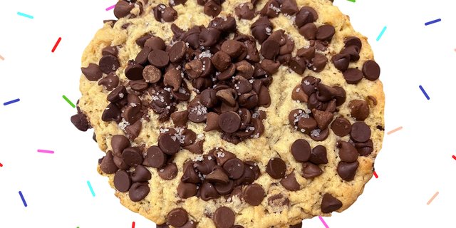 1 Mega Chocolate Chip Cookie