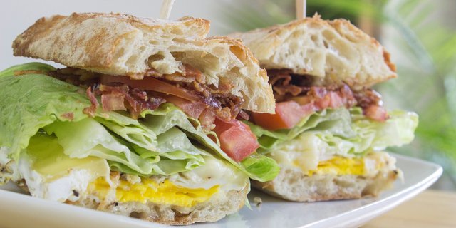 Bacon & Brie Sandwich