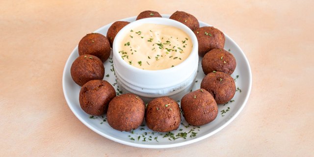 Falafel Patties W/ Sriracha Tahini