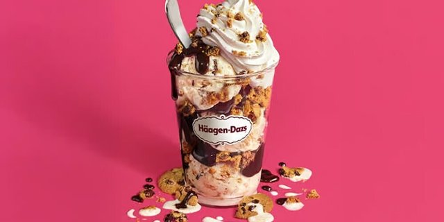 Salted Brown Butter Cookie Dazzler Sundae