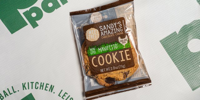 Chocolate Chip Cookie