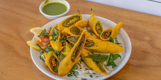Cut Mirchi