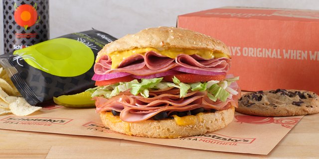 Medium Turkey Bacon Club Oven-Baked Lunch Box
