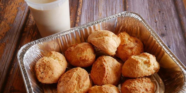Biscuits & Gravy