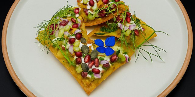Deconstructed Samosa Chaat