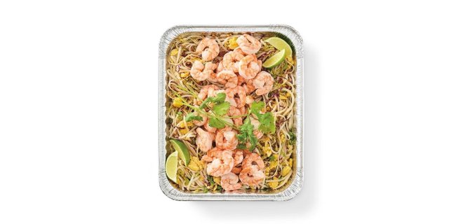 Pad Thai w/ Sautéed Shrimp Pan