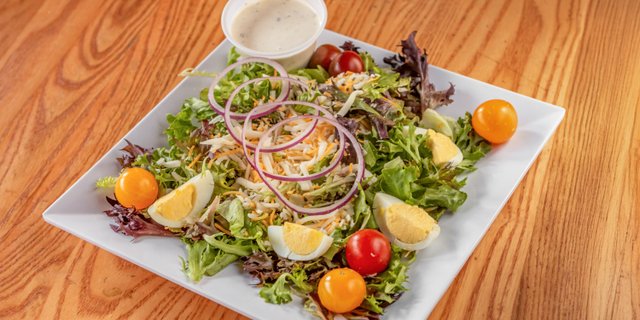 Classic Salad Tray