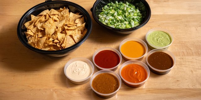 Guacamole & Seven Salsas