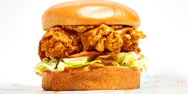 Chipotle Chicken Sandwich Boxed Lunch