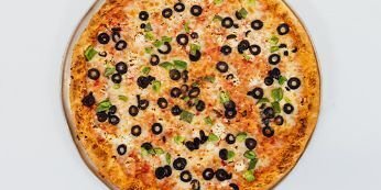 Mediterranean Pizza